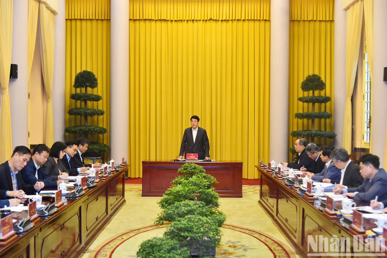 [In Pictures] State President works with Ministry of Foreign Affairs ảnh 6