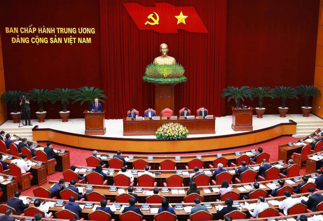 The 13th Central Committee of the Communist Party of Vietnam convenes a meeting in Hanoi on November 25, 2024. (Photo: VNA)