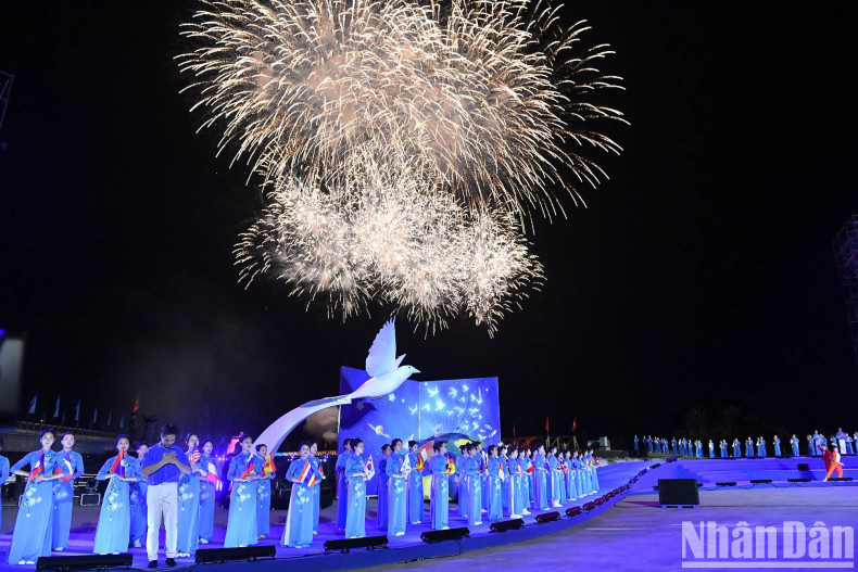 The music exchange programme conveys the message “Melodies of Peace”.