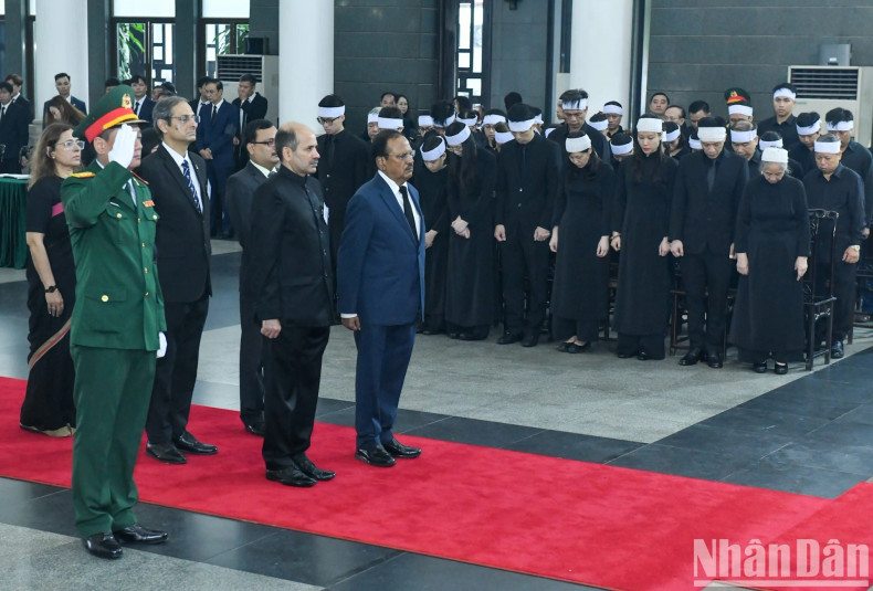 The delegation from India.