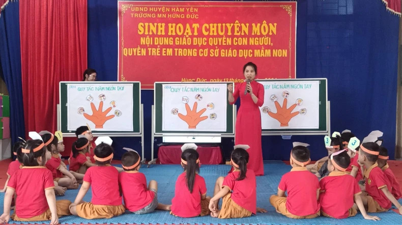 Human rights education in preschools.