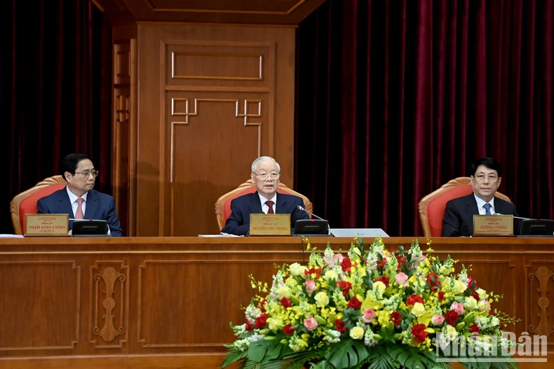 General Secretary Nguyen Phu Trong and other Party and State leaders attend the ninth plenum of the 13th Party Central Committee. General Secretary Nguyen Phu Trong and other Party and State leaders attend the ninth plenum of the 13th Party Central Committee.