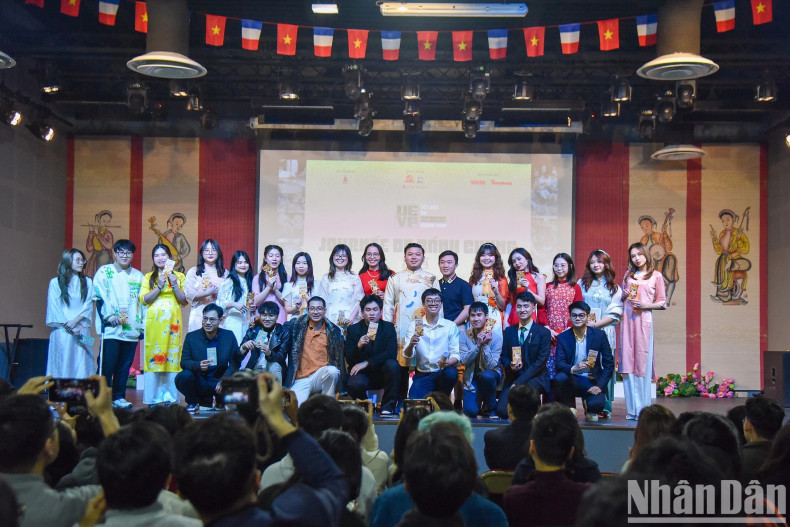 The UEVP and other members of the UEVF have prepared and organised meaningful activities that help enhance solidarity among the youths who are living abroad.