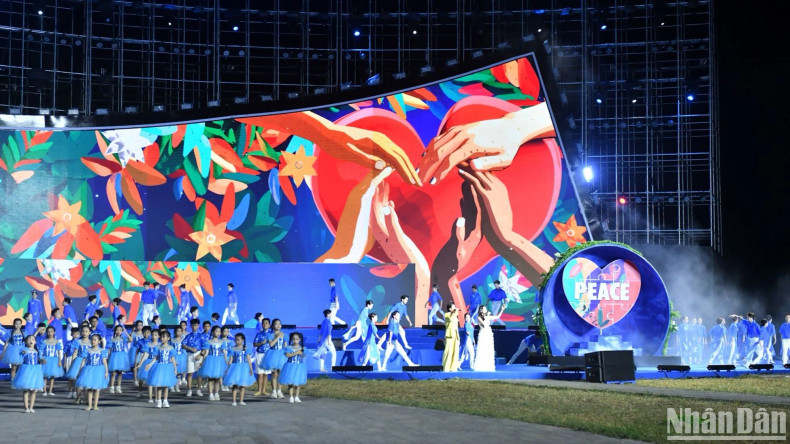 The music exchange programme conveys the message “Melodies of Peace”.