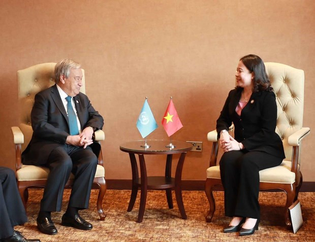 Vice President Vo Thi Anh Xuan and UN Secretary-General Antonio Guterres at their meeting in Kampala on January 20 (Photo: VNA) Vice President Vo Thi Anh Xuan and UN Secretary-General Antonio Guterres at their meeting in Kampala on January 20 (Photo: VNA)