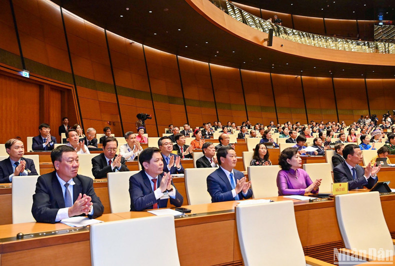 Government members and guests attended the opening session.