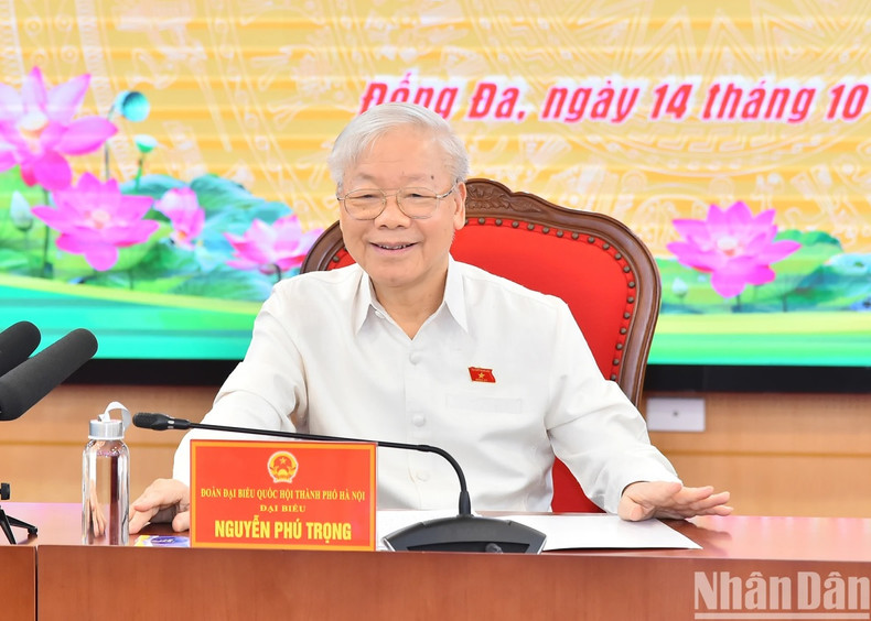 Party General Secretary Nguyen Phu Trong attended the meeting. Party General Secretary Nguyen Phu Trong attended the meeting.