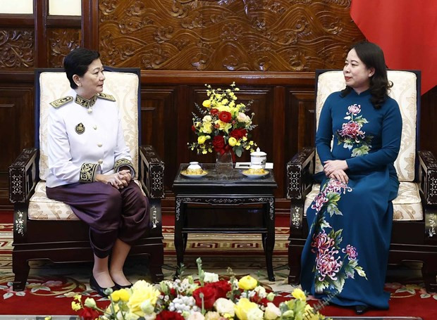 Acting President Vo Thi Anh Xuan and Chea Kimtha – the first female ambassador of Cambodia to Vietnam. (Photo: VNA) Acting President Vo Thi Anh Xuan and Chea Kimtha – the first female ambassador of Cambodia to Vietnam. (Photo: VNA)