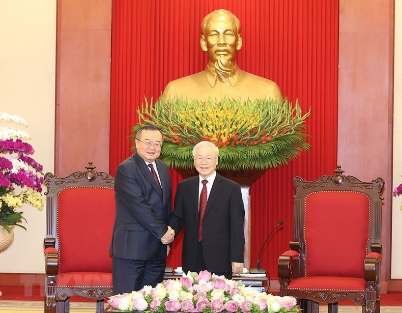 Party General Secretary Nguyen Phu Trong meets head of the International Liaison Department of the CPC Central Committee Liu Jianchao. (Photo: VNA) Party General Secretary Nguyen Phu Trong meets head of the International Liaison Department of the CPC Central Committee Liu Jianchao. (Photo: VNA)