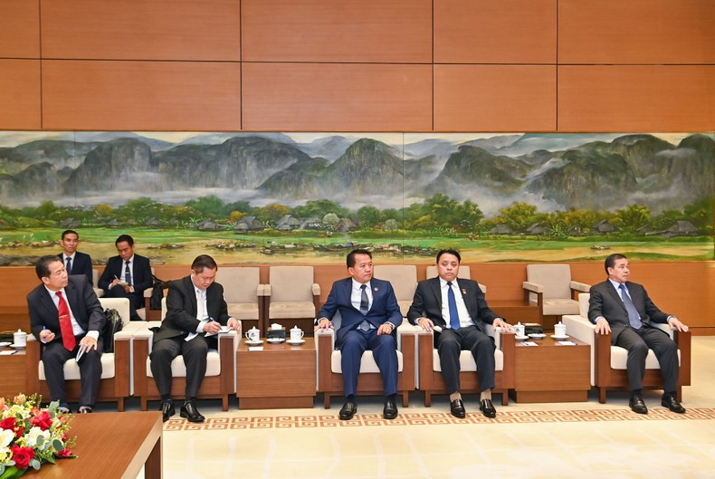 The delegation of the Lao National Assembly.