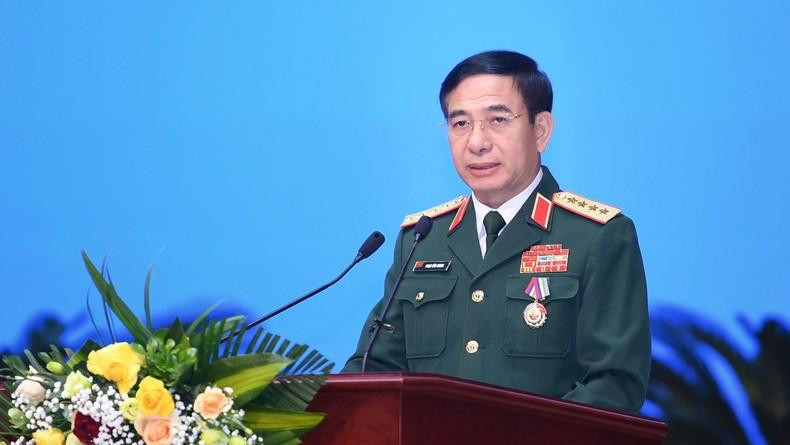 General Phan Van Giang, Minister of National Defence speaks at the ceremony. General Phan Van Giang, Minister of National Defence speaks at the ceremony.