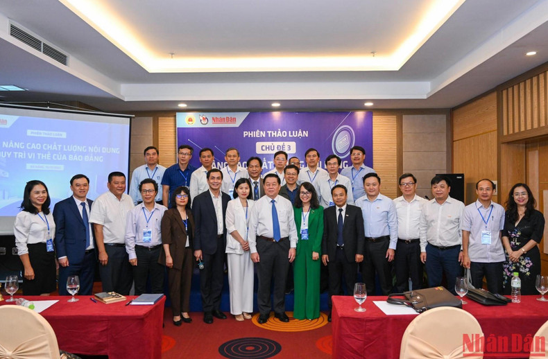 The third discussion session sees the attendance of Secretary of the Party Central Committee (PCC) and Head of the PCC’s Commission for Communication and Education Nguyen Trong Nghia. The third discussion session sees the attendance of Secretary of the Party Central Committee (PCC) and Head of the PCC’s Commission for Communication and Education Nguyen Trong Nghia.