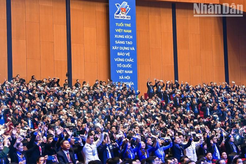 The delegates show the spirit and enthusiasm of the youth at the congress.