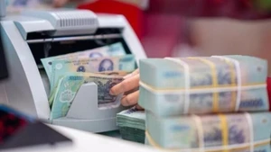 In the first ten months, the central budget used 29.73 trillion VND from reserve funds to supplement ministries and central agencies. (Photo: VGP)