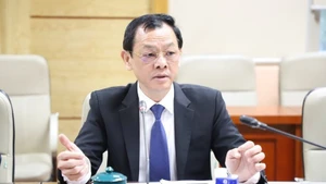 Assoc. Prof. Dr. Nguyen Tri Thuc, Deputy Minister of Health, strongly promotes the role of scientific research and specialised human resource development. (Photo: Ministry of Health)