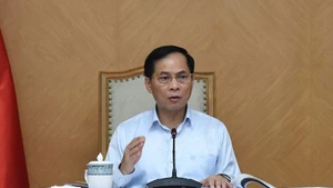 Deputy Prime Minister Bui Thanh Son chairs a meeting to review preparations for the 2025 Autumn Economic Forum. (Photo: VGP/Hai Minh)