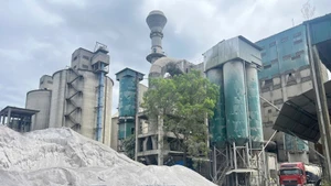 Businesses of the cement sector need to address major challenges on the journey to achieving Net Zero by 2050. (Photo: NDO)