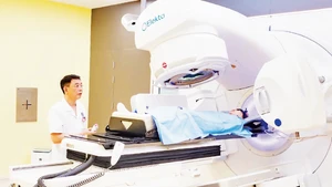 The new linear accelerator radiotherapy system for cancer treatment has been put into service at the Quan Su facility of K Hospital.