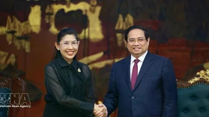 PM Pham Minh Chinh welcomes Thai Ambassador to Viet Nam Urawadee Sriphiromya in Ha Noi on March 13. (Photo: VNA)