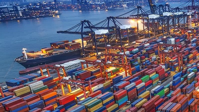 Thailand's exports rose for a second straight month to a 14-month high in May, thanks to a surge in agricultural product shipments and a strong recovery in the global manufacturing sector, official data showed on Friday.
