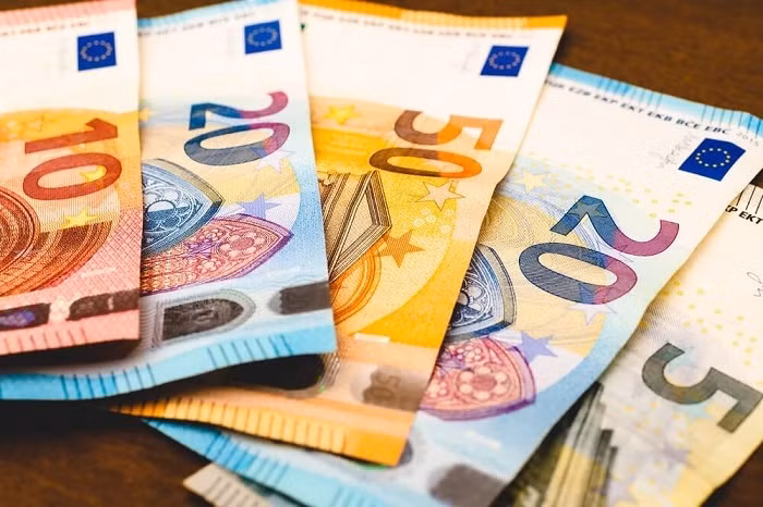 The Italian government on Tuesday cut its growth forecast for this year and next, reflecting an uncertain international outlook, and said public debt was set to rise despite its efforts to curb the annual budget deficit.