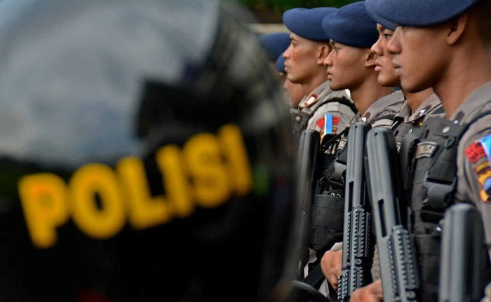 Indonesian police will launch an operation to protect worship places from possible terrorist threats during Christmas and New Year holidays, an official said Friday. (Illustrative Image)