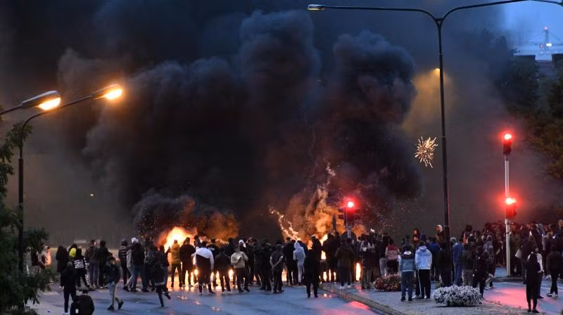  Iraq condemns burning of Koran in Copenhagen, says Danish mission staff have left Baghdad