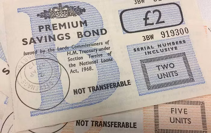 By 2 p.m. local time on Wednesday, the yield on British 30-year gilts climbed above 5.35 percent, following a peak on Tuesday that marked the highest level since 1998.