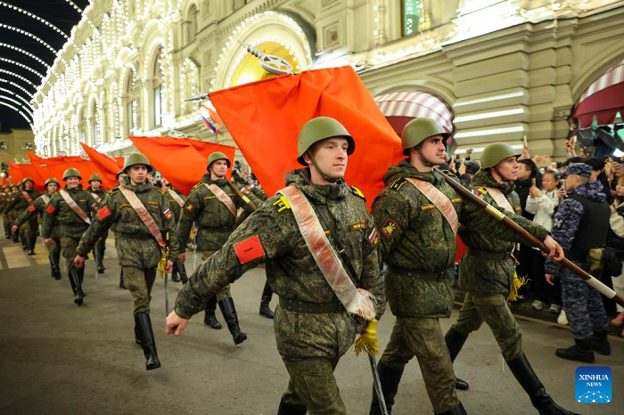 Servicemen are pictured on their way to the Red Square to attend a rehearsal for the Victory Day military parade, which marks the 80th anniversary of the Soviet victory in the Great Patriotic War, Russia's term for World War II, in Moscow, Russia, May 3, 2025. (Photo: Xinhua)