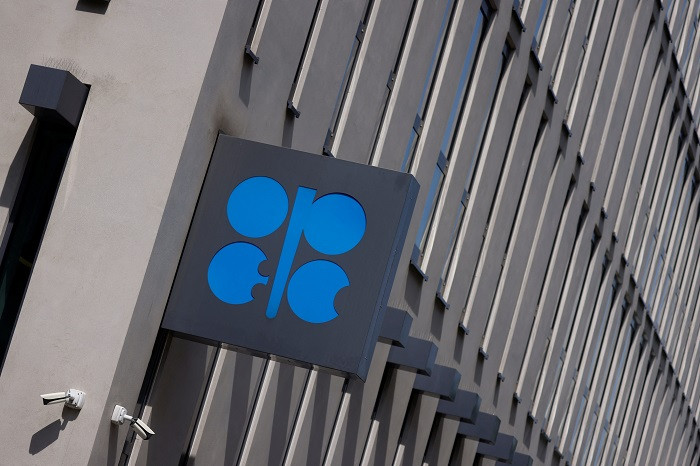 In its February monthly oil market report, the Organization of the Petroleum Exporting Countries (OPEC) projects a "healthy" increase in global oil demand, estimating growth of 1.45 million barrels per day (bpd) in 2025, followed by a rise of 1.43 million bpd in 2026, figures unchanged from last month's assessment.