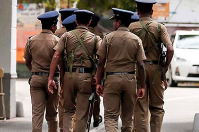 The Sri Lankan government will deploy around 65,000 police officers to maintain order during the upcoming local government elections, said a police spokesman on Sunday.