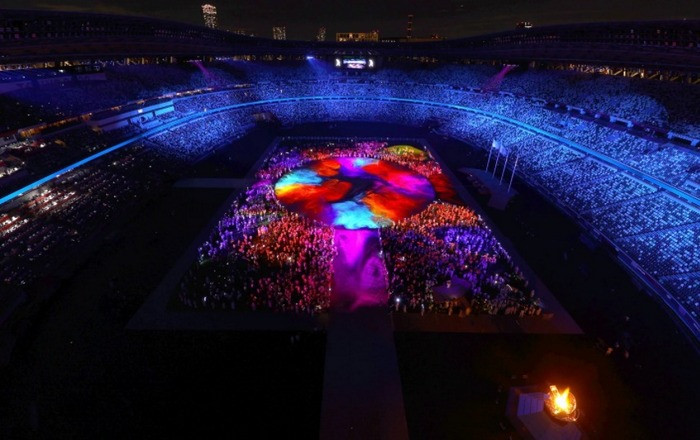 Fireworks illuminate Tokyo as Japan take its Olympic bow ảnh 11 Fireworks illuminate Tokyo as Japan take its Olympic bow ảnh 11