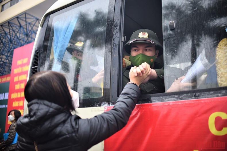 Young people in Hanoi start military service ảnh 8 Young people in Hanoi start military service ảnh 8
