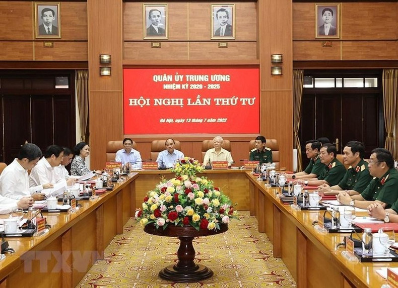 Photos: General Secretary Nguyen Phu Trong chairs meeting of Central Military Commission ảnh 7 Photos: General Secretary Nguyen Phu Trong chairs meeting of Central Military Commission ảnh 7