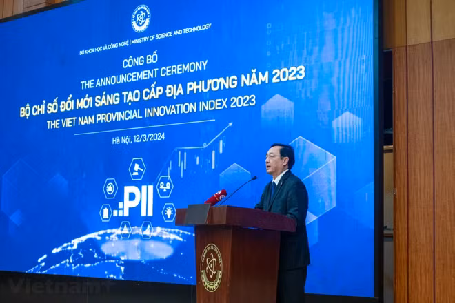 Minister of Science and Technology Huynh Thanh Dat speaks at the ceremony. (Photo: VNA)