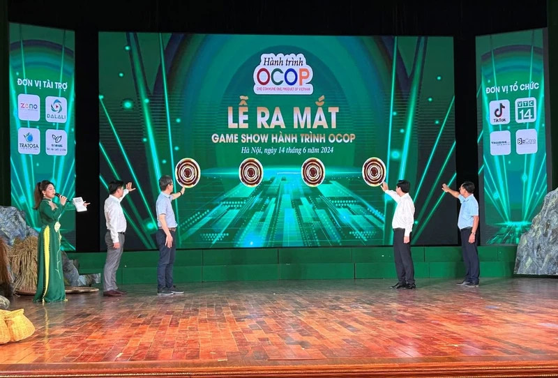 Delegates launch the game show