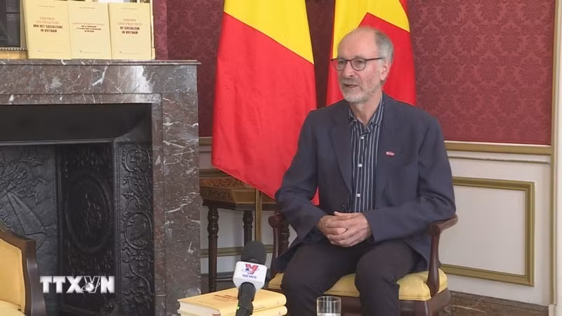 Head of the PTB's Department of International Relations Bert De Belder (Photo: VNA)