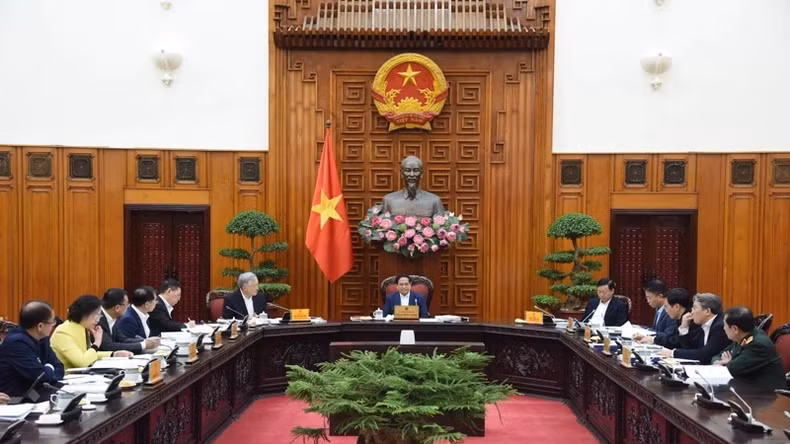Prime Minister Pham Minh Chinh speaks at the second meeting of the Government steering committee. (Photo: NDO)