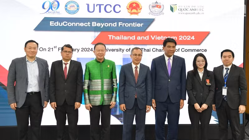 Delegates attend the event. (Photo: NDO)