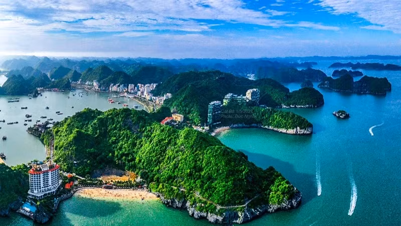 Ha Long Bay-Cat Ba Archipelago world natural heritage 