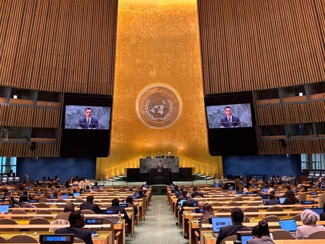 Ambassador Dang Hoang Giang, Permanent Representative of Vietnam to the United Nations, addresses the 79th UN General Assembly’s session “Necessity of ending the economic, commercial and financial embargo imposed by the United States of America against Cuba”. (Photo: VNA/VNS)
