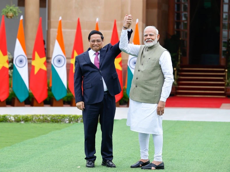 Prime Minister Pham Minh Chinh and Indian Prime Minister Narendra Modi (Photo: VNA)