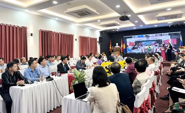 At the forum (Photo: baochinhphu.vn)