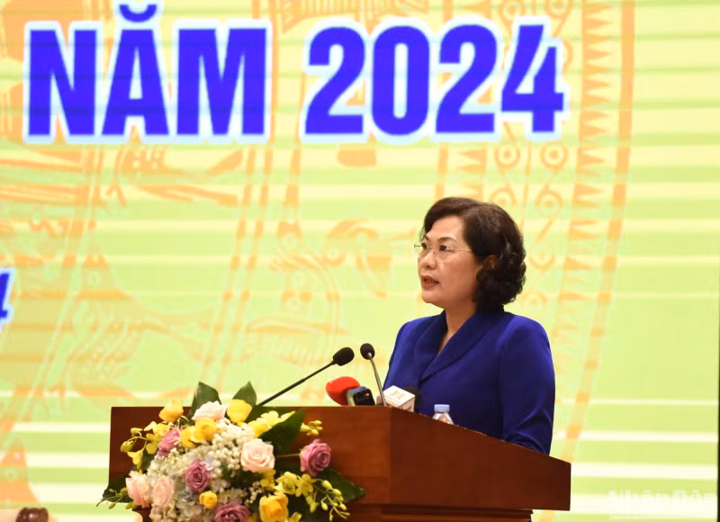Governor of the State Bank of Vietnam Nguyen Thi Hong delivers a speech at the opening of the conference. Governor of the State Bank of Vietnam Nguyen Thi Hong delivers a speech at the opening of the conference.