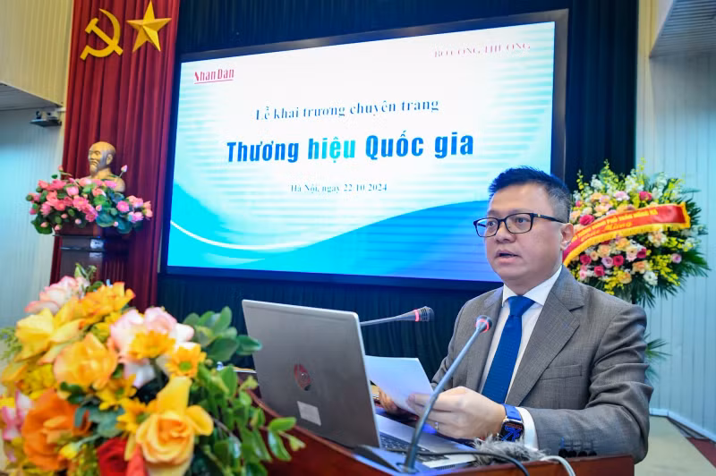 Editor-in-Chief of Nhan Dan Newspaper, Le Quoc Minh speaks at the ceremony. (Photo: THANH DAT)