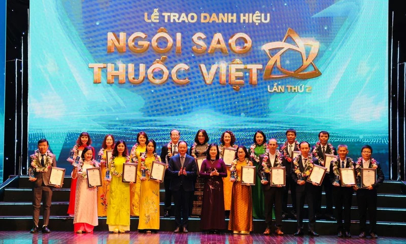 Honouring outstanding pharmaceutical companies and products 