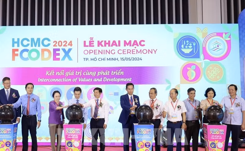 The opening ceremony of the Ho Chi Minh City International Exhibition of Food & Beverages 2024 (Photo: VNA)