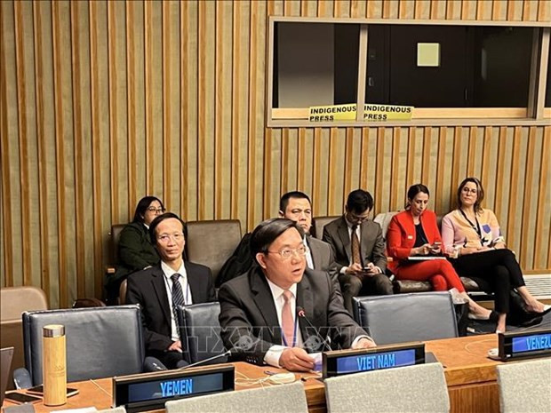 Deputy Minister of Planning and Investment Tran Duy Dong at the session. (Photo: VNA)