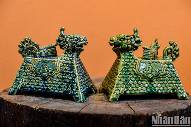 [In Pictures] Dragon from clay created by Bat Trang ceramic artist