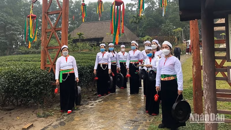 Various activities take place in ethnic culture and tourism villages in January